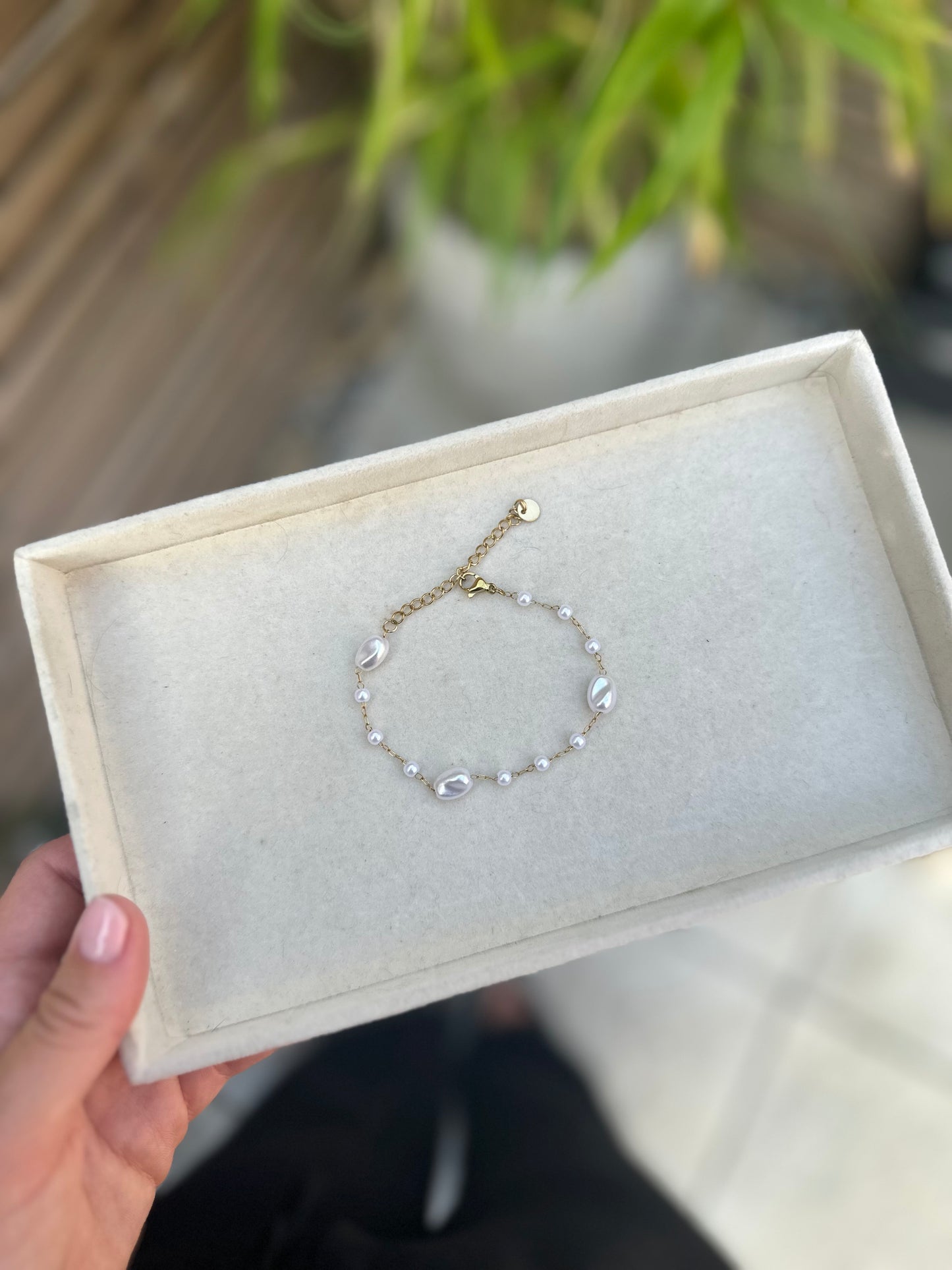 Gold Pearl Bracelet