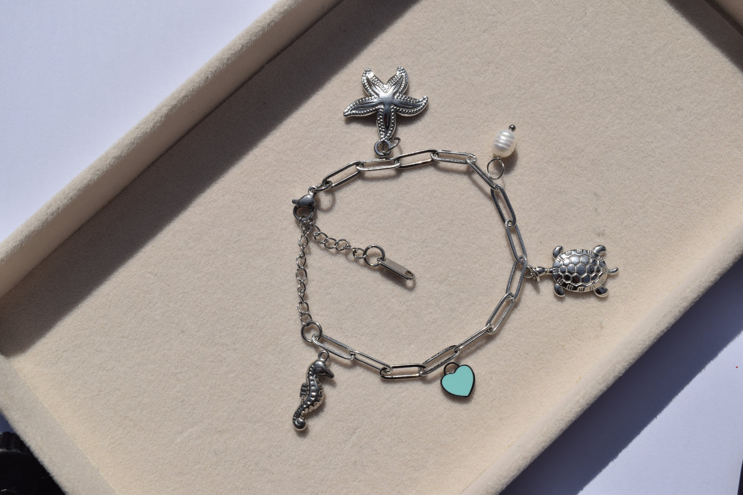 Abstract Pearl Silver