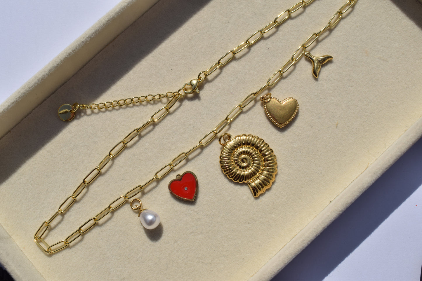 Dangle Edge Heart Gold