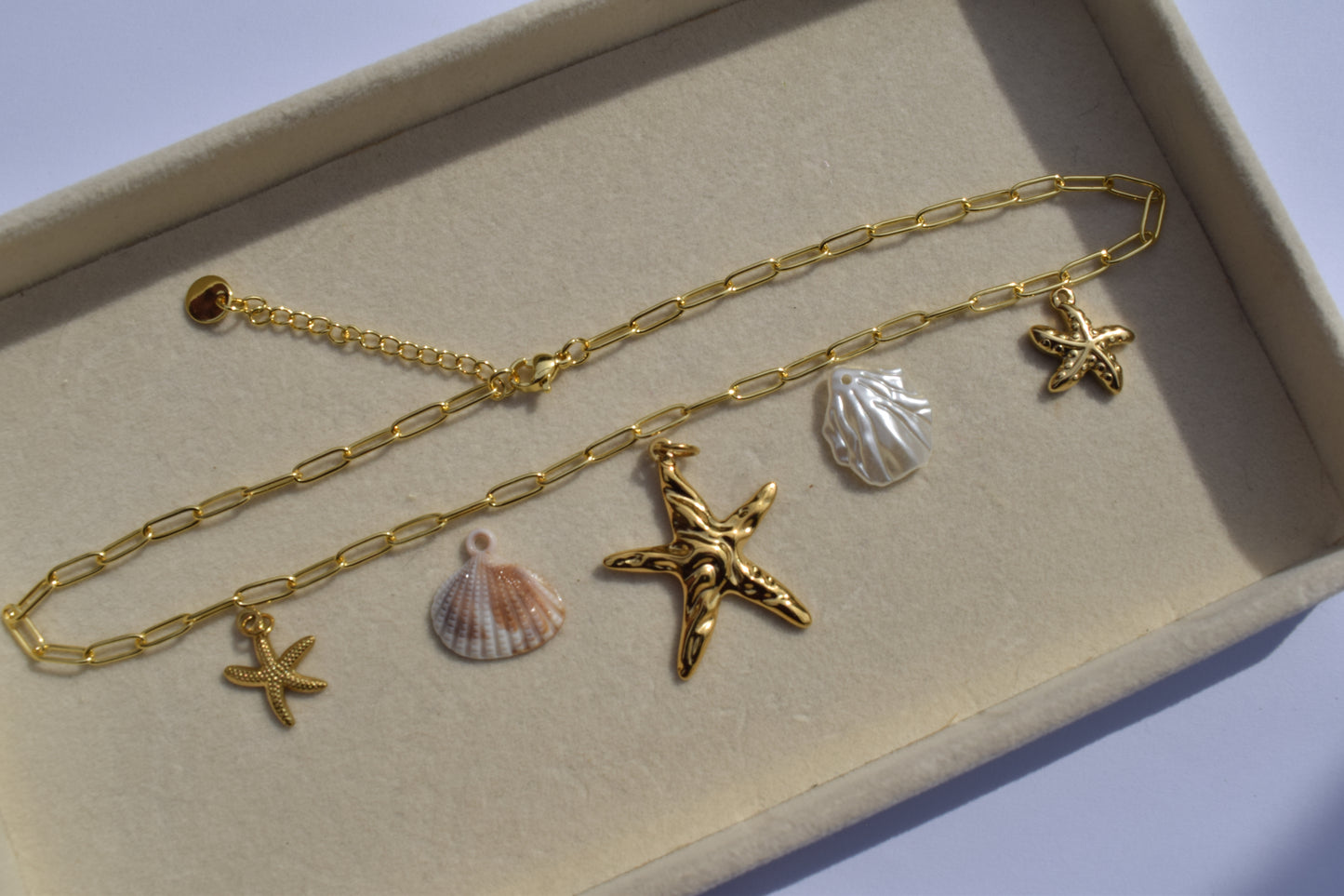Patterned Starfish Gold