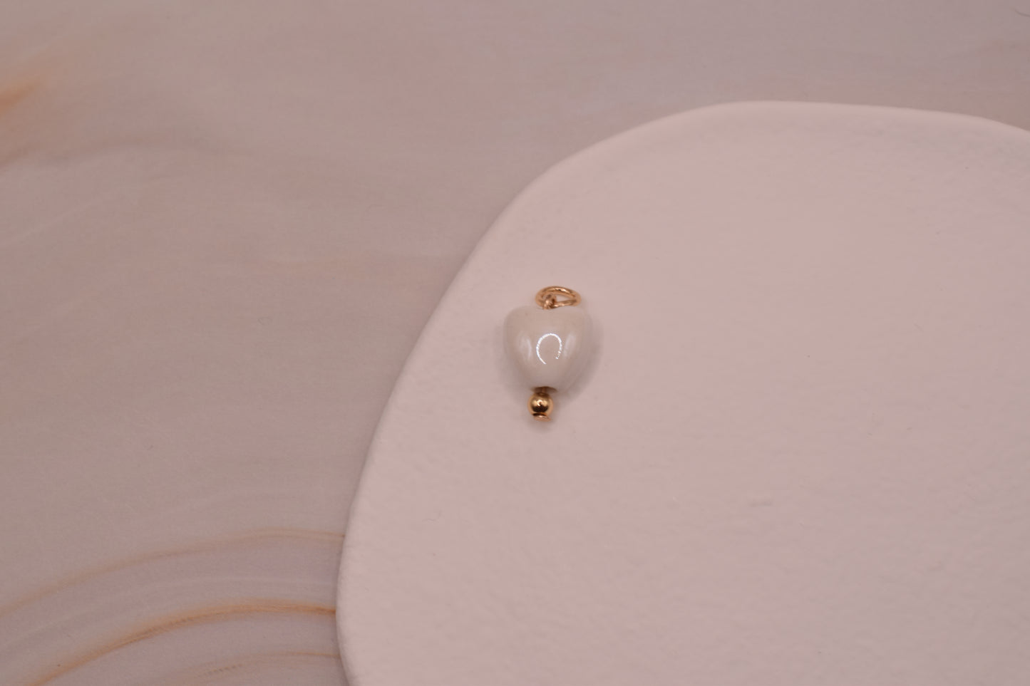 White Solid Heart Gold