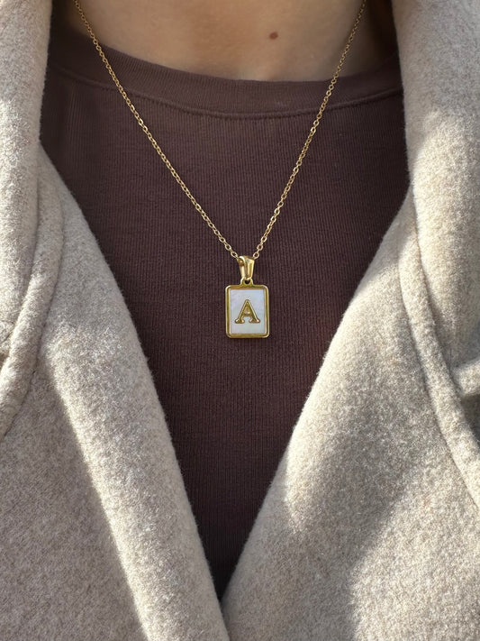 Letter Necklace Gold