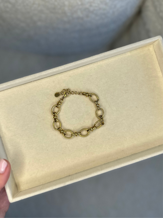 Chunky Links Bracelet Chain Gold