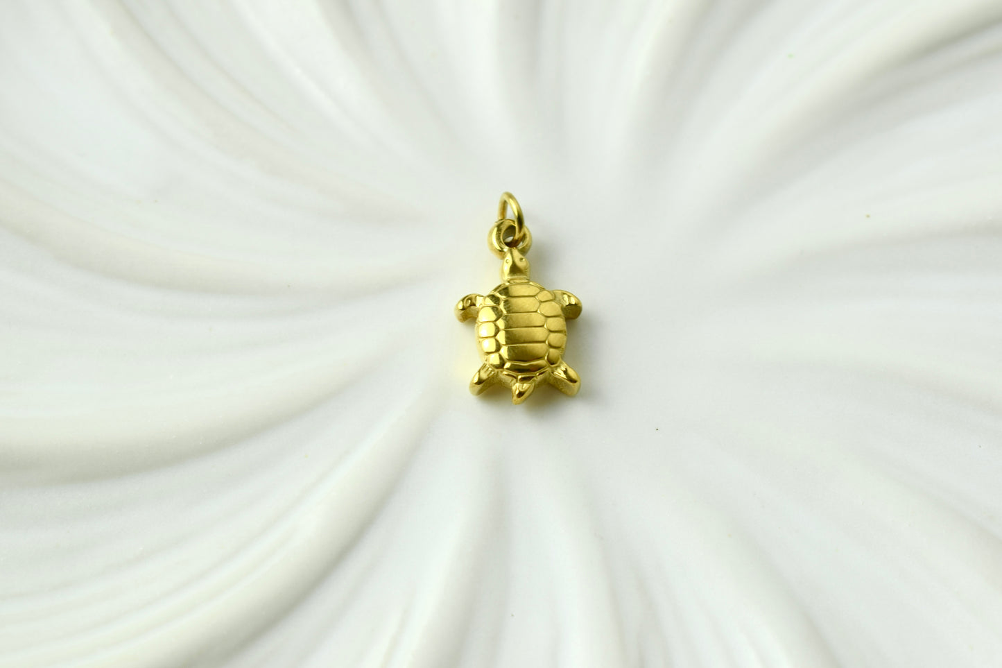 Small Turtle Gold