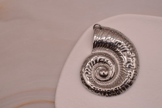 Large Spiral Shell Silver