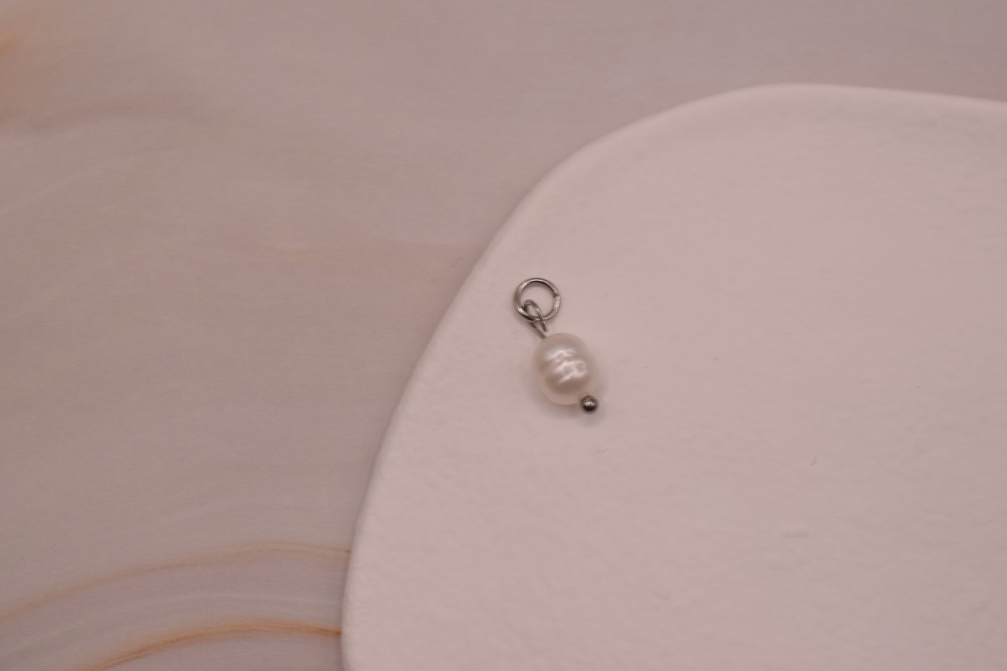 Abstract Pearl Silver