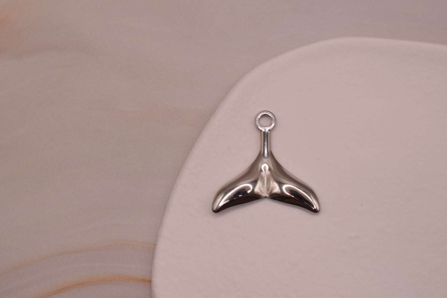 Large Fishtail Silver