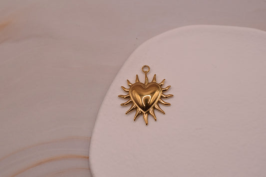 Gold Pointed Heart