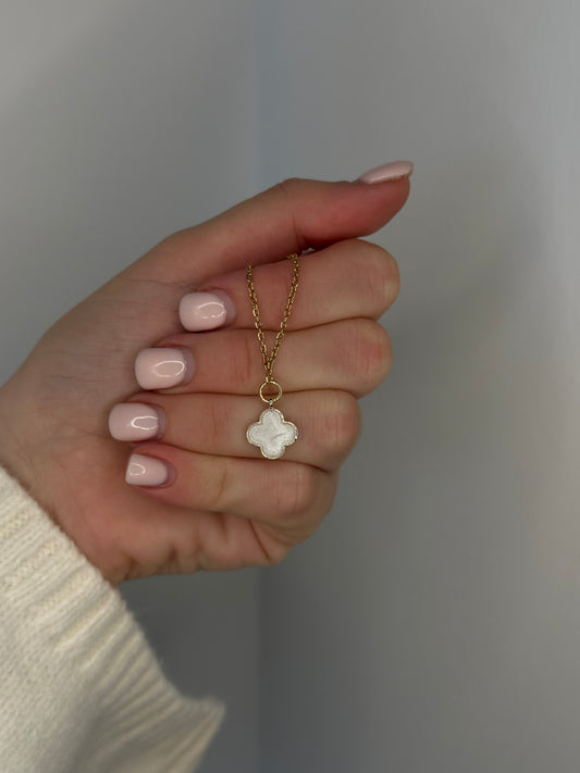 White Clover Necklace Gold